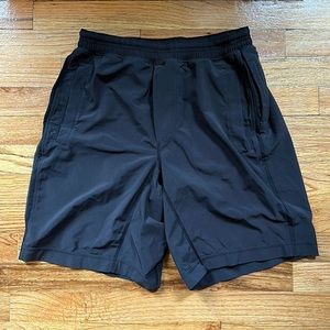 Men’s Lululemon running shorts with liner